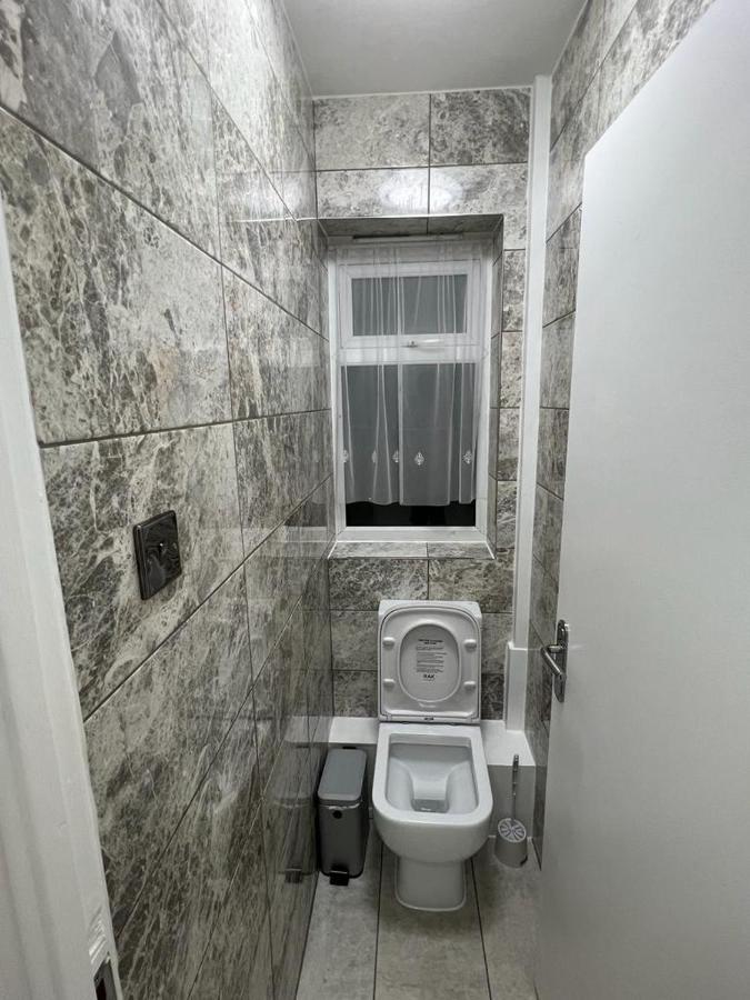 T Lodge Abbey Wood エクステリア 写真